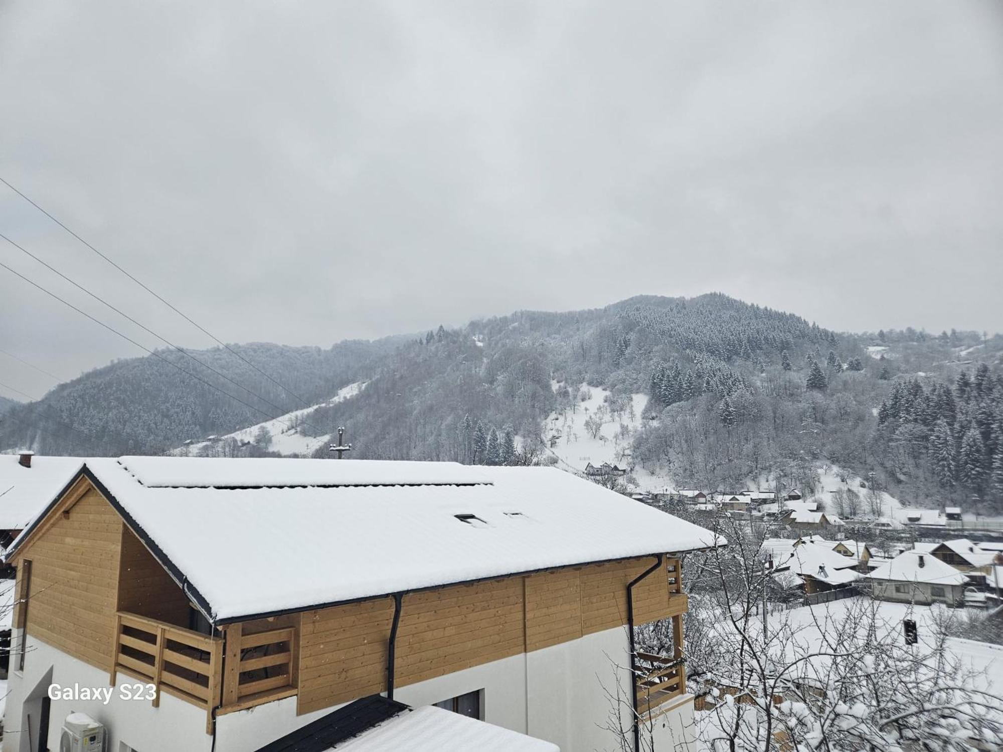 Hotel Casa Mara Vişeu de Sus Zewnętrze zdjęcie
