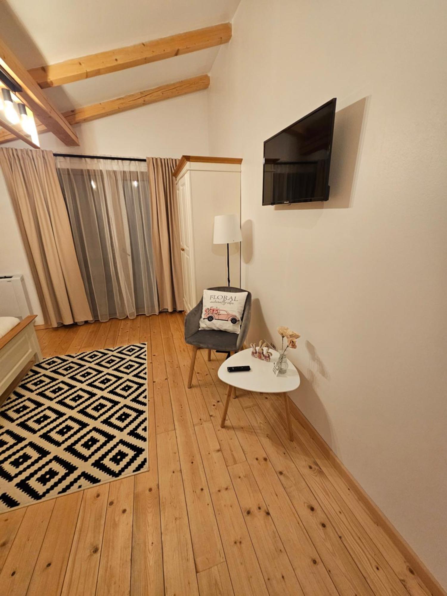 Hotel Casa Mara Vişeu de Sus Zewnętrze zdjęcie