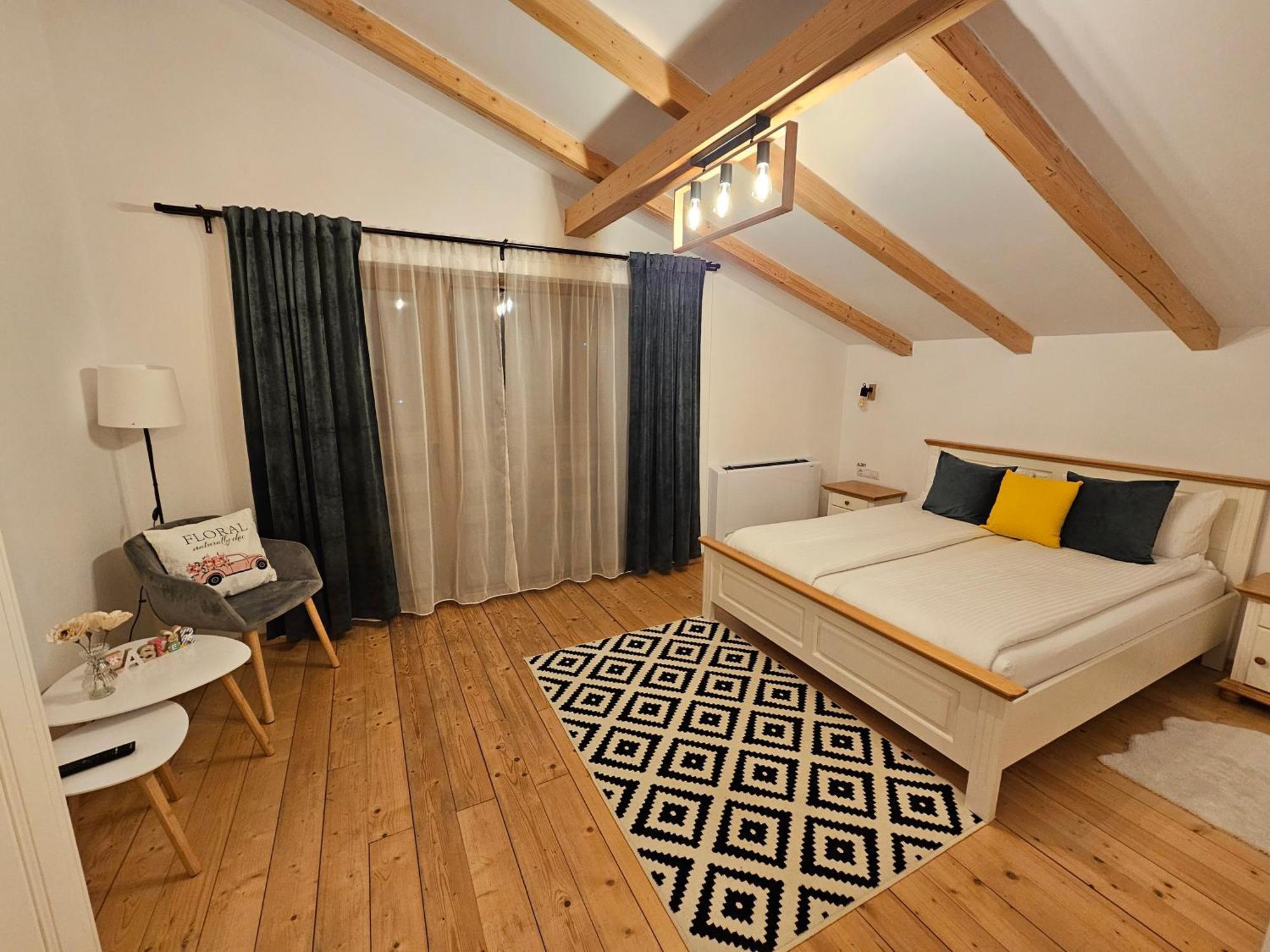 Hotel Casa Mara Vişeu de Sus Zewnętrze zdjęcie